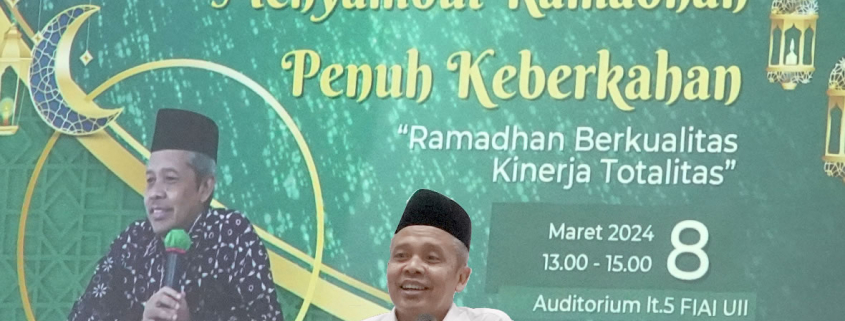 Prof. Dr. H.M. Tamyiz Mukharrom, MA, guru besar FIAI UII.